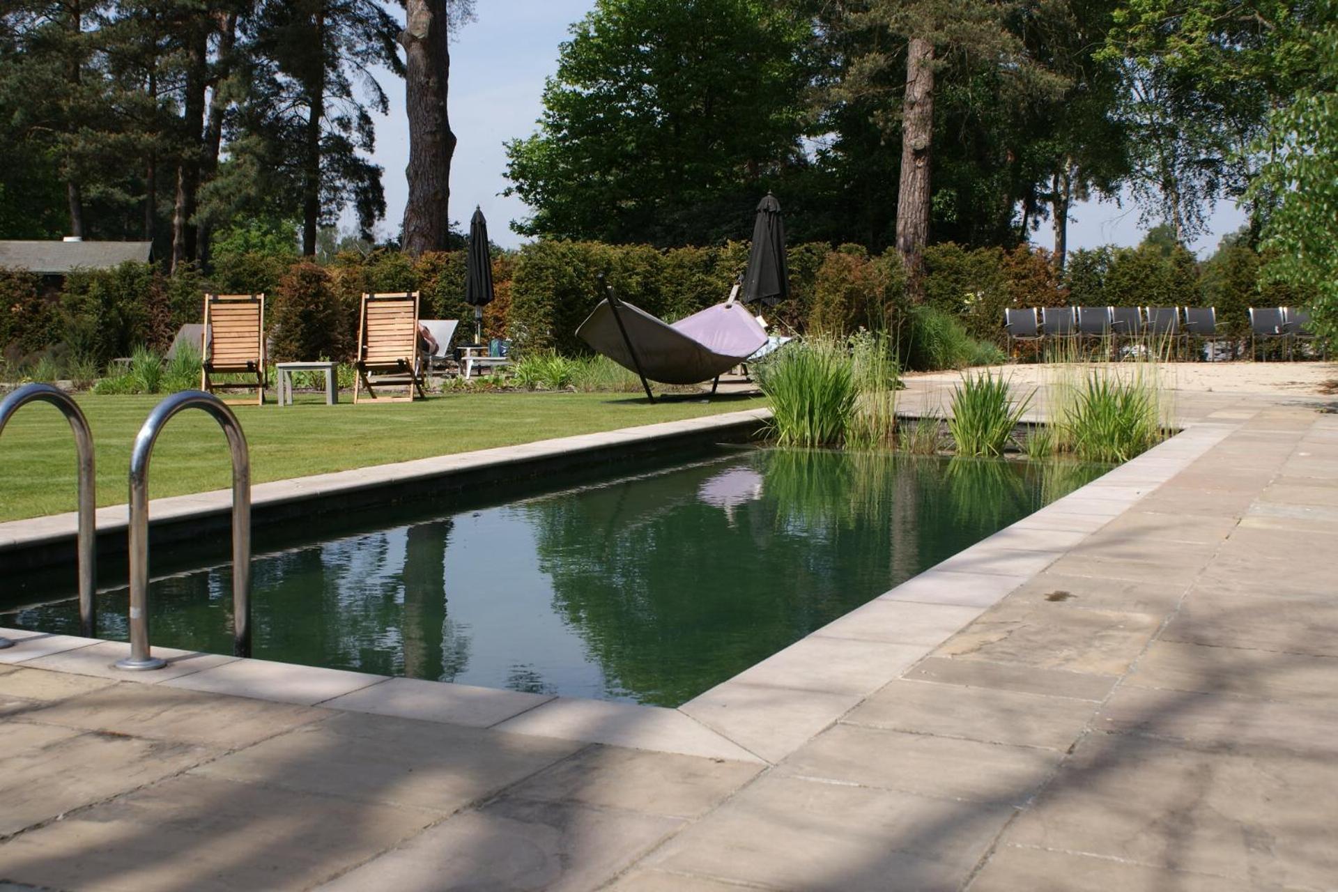 Foxhills Club & Resort Ottershaw Екстериор снимка